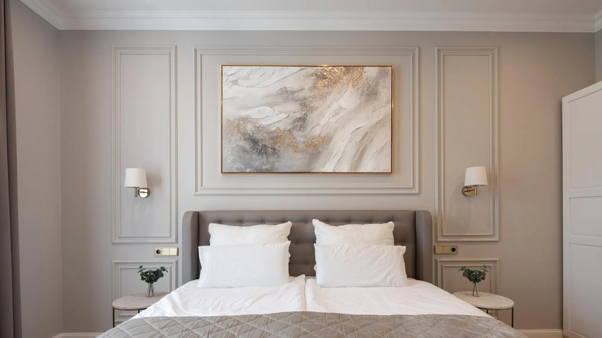 וירצבורג Aurum Suite - Luxurioeses City Apartment גרמניה