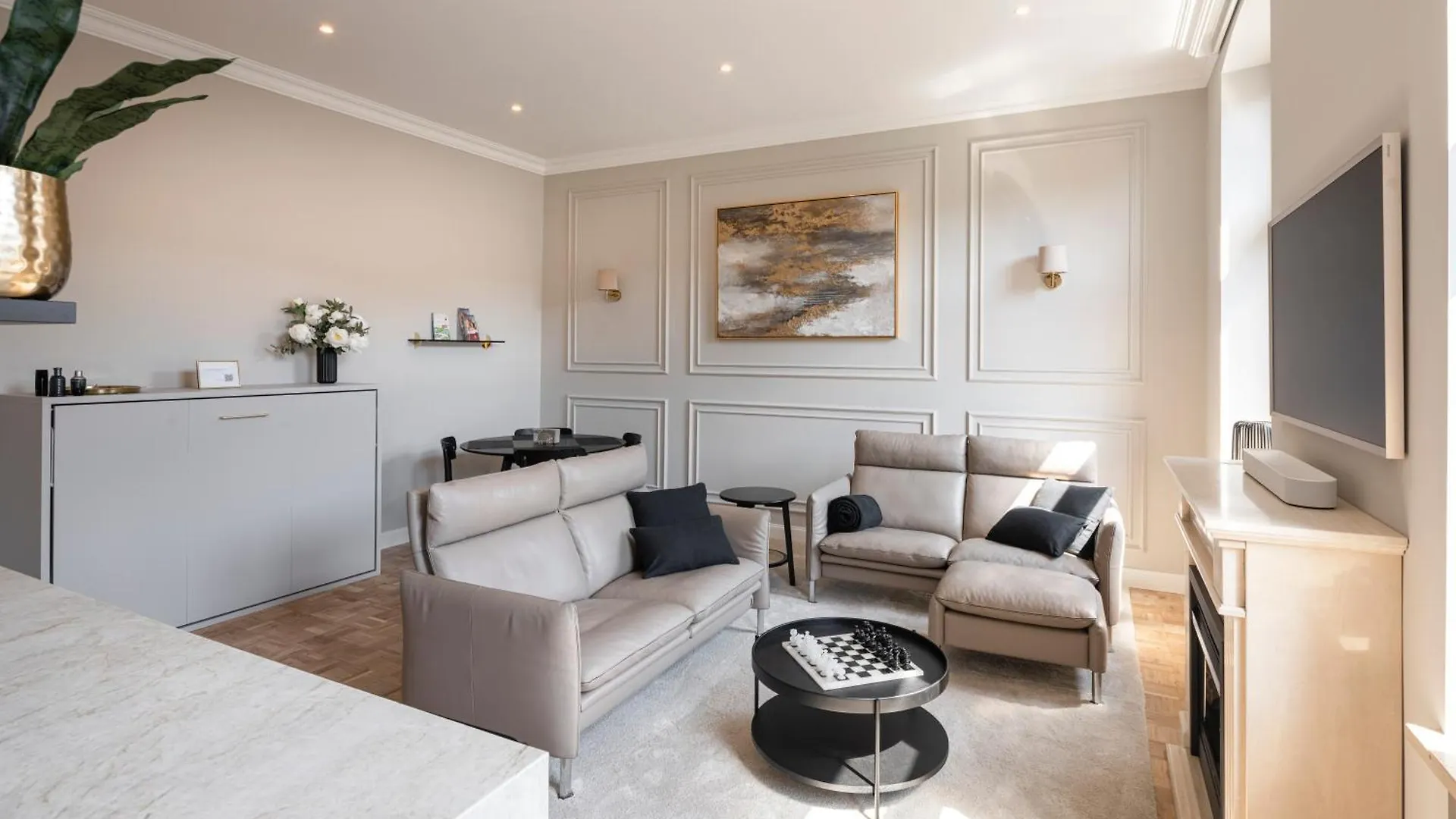 וירצבורג Aurum Suite - Luxurioeses City Apartment גרמניה